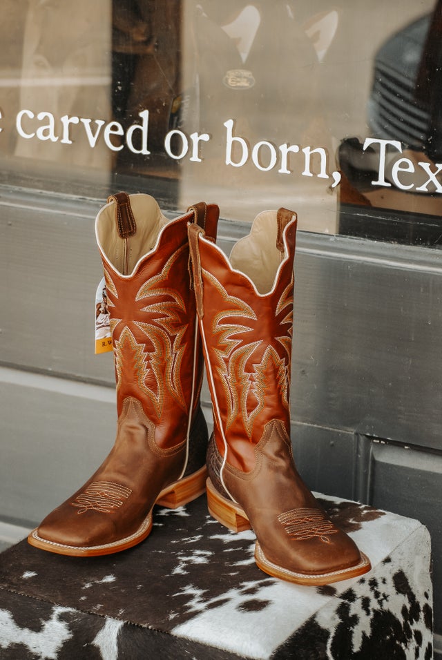 Born riding boots sale outlet